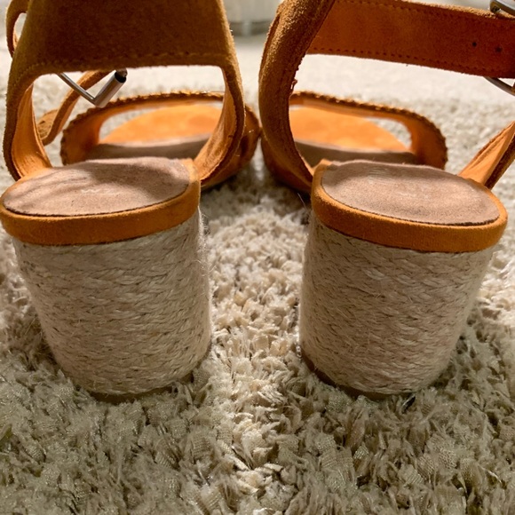 TOMS Orange/Tan Rosa Suede Heels - Picture 8 of 8